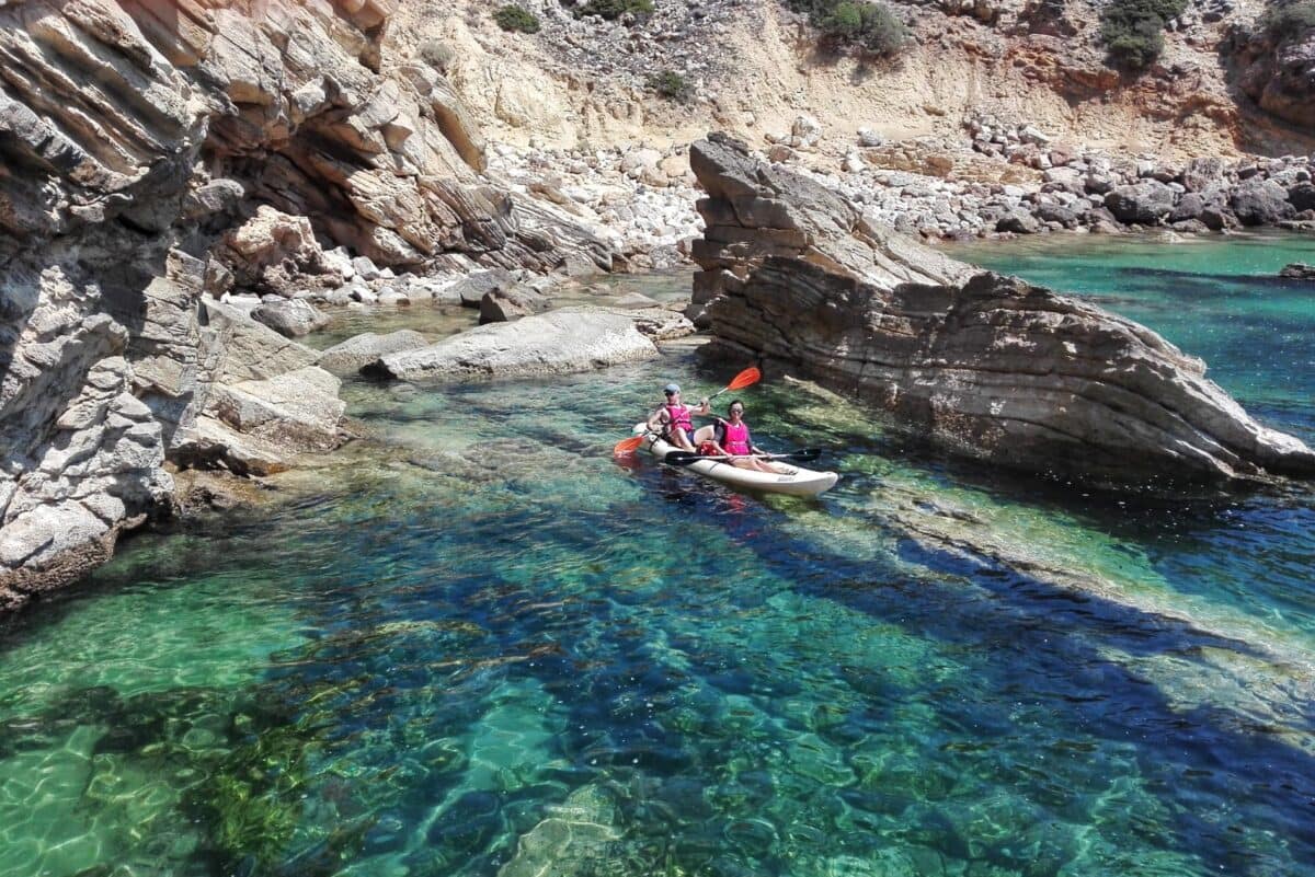 You are currently viewing Sagres: Ingrina Caves Kayak Tour
